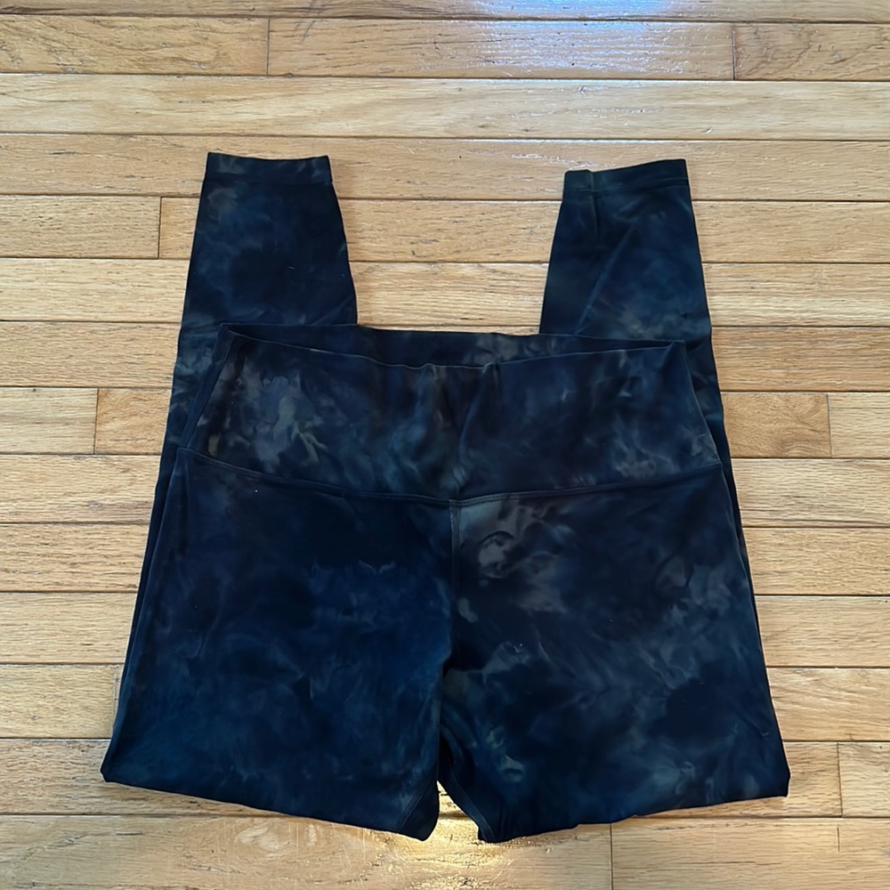 Lululemon Dimond Dye Align Leggings Size 16